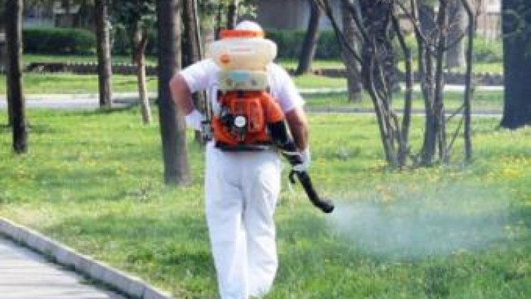 Започва обработката срещу кърлежи на парковете във Варна