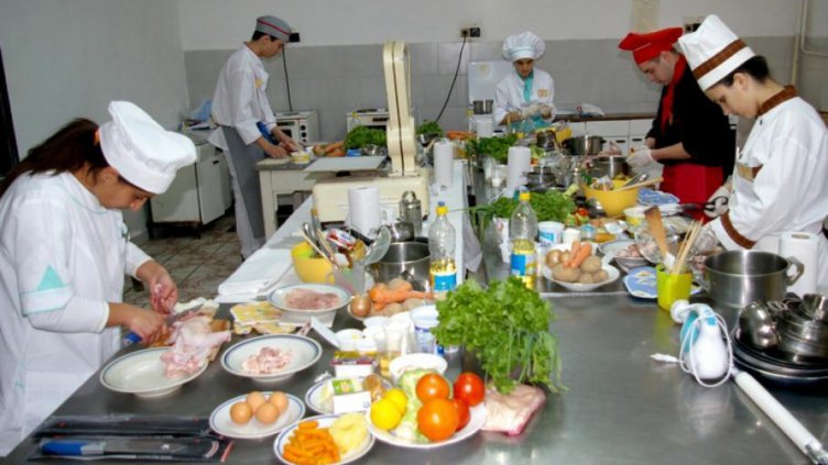 Статистиката отчита бум при наемането на сезонни работници