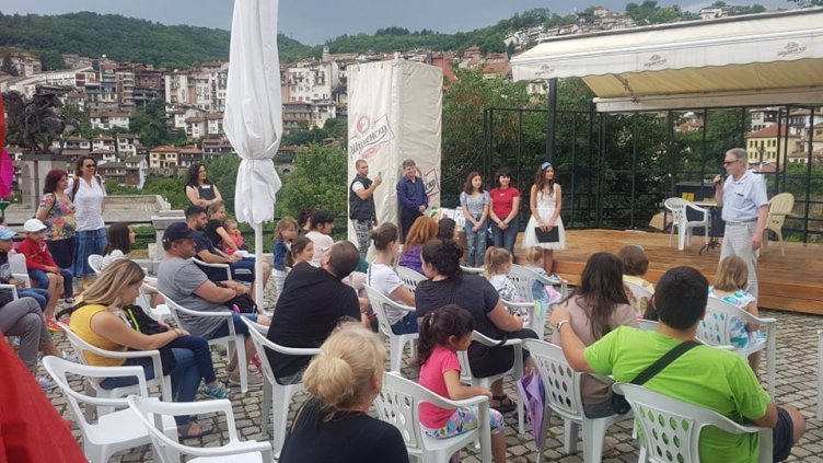 Детско книжно парти ще зарадва с книжки и изненади варненските малчугани