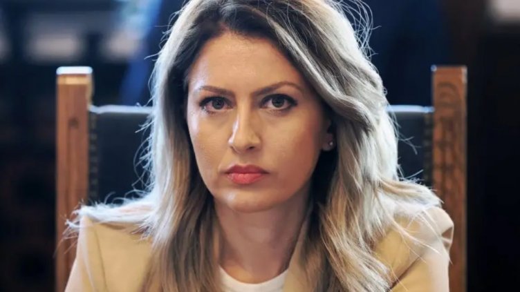 Рая Назарян: Още не са ме поканили за служебен премиер