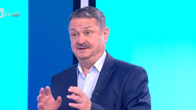 Проф. Георги Рачев: При 23 градуса морската вода става за къпане