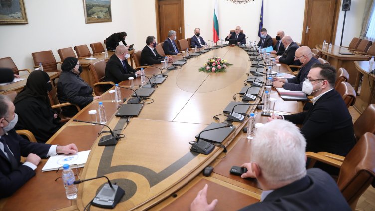 Отпускат 1,47 млн. лв. на Добрич за ремонт на улици