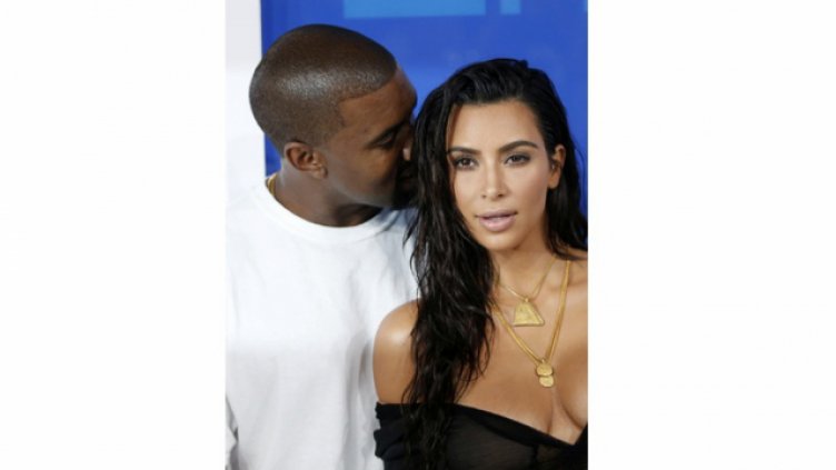 Ким Кардашян и Кание Уест ще имат трето дете