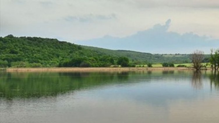 Евакуираха хората от ниската част на село Ново Ботево
