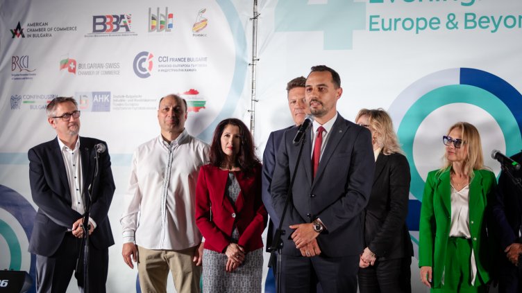 Министър Богданов: Само за първите три месеца инвестициите се увеличават с близо 10%