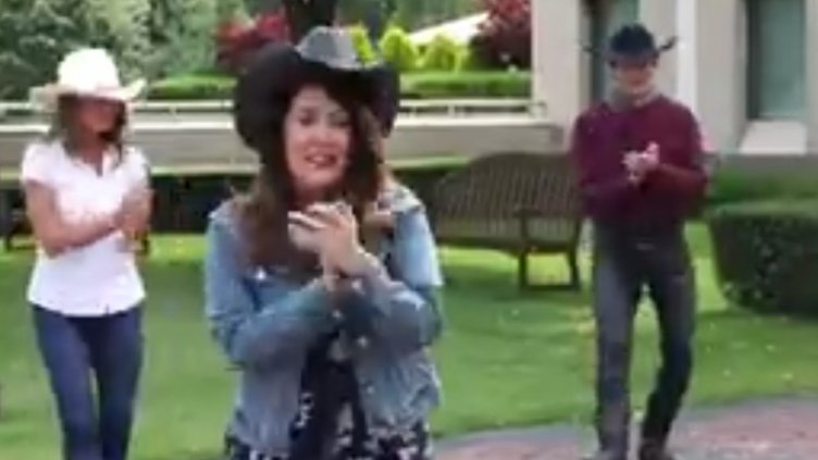 Херо Мустафа с ново ВИДЕО