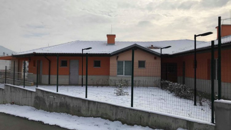 Разследват изтезаване на деца в габровския дом Хризантема