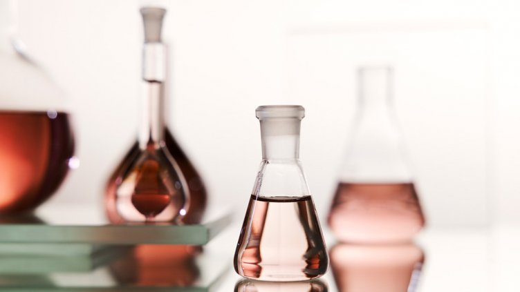 Новата вълна в грижата за кожата – формули без агресивни съставки