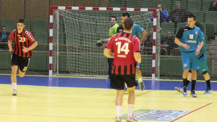 Хандбалните отбори на Варна приключиха с победи редовния сезон