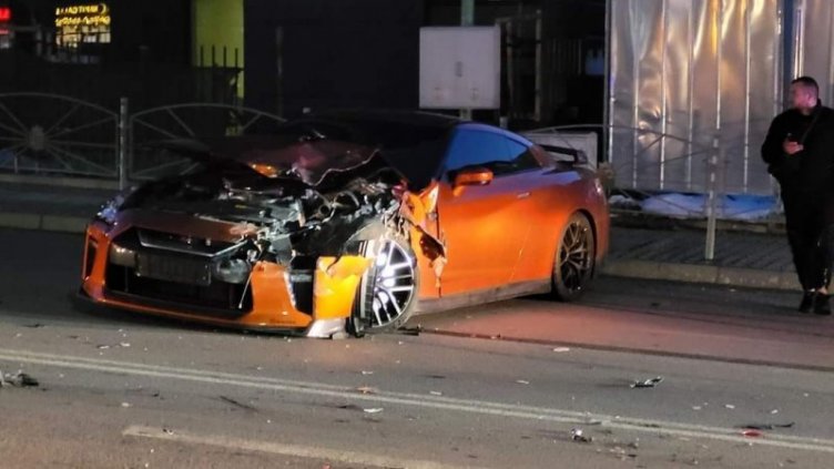 Тийновете със спортните коли - с по 3 бона глоба