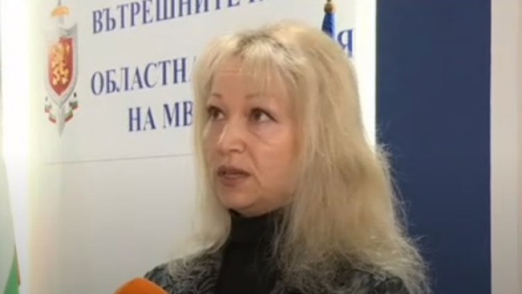 Полиция влиза във варненските училища