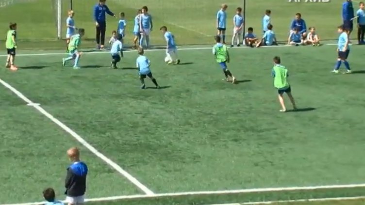 Треньори: Разрешете спорта за деца