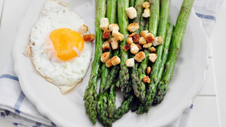 Какво помага при тежък махмурлук? 