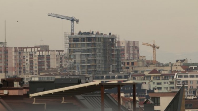 Цените на имотите растат, търсенето също