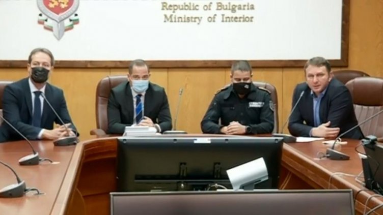 Разбиха група каналджии, 7 са задържани (ВИДЕО)