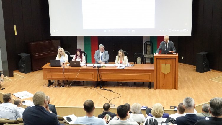 Денят на Варна ще бъде празничен и неприсъствен ден и тази година