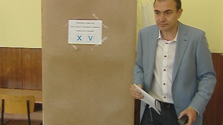 Борислав Гуцанов, депутат: Давам вота си за промяна в Европа