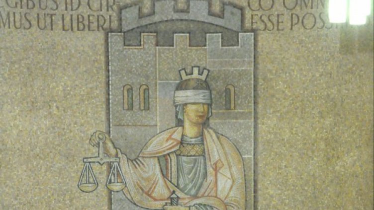 Кметът на Челопеч се изправя пред Темида