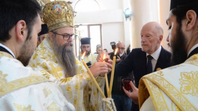 Премиер, патриарх и цар откриха църква в Асеновград  
