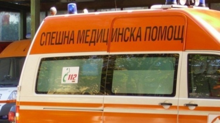 Товарен автомобил премаза старица във Варна