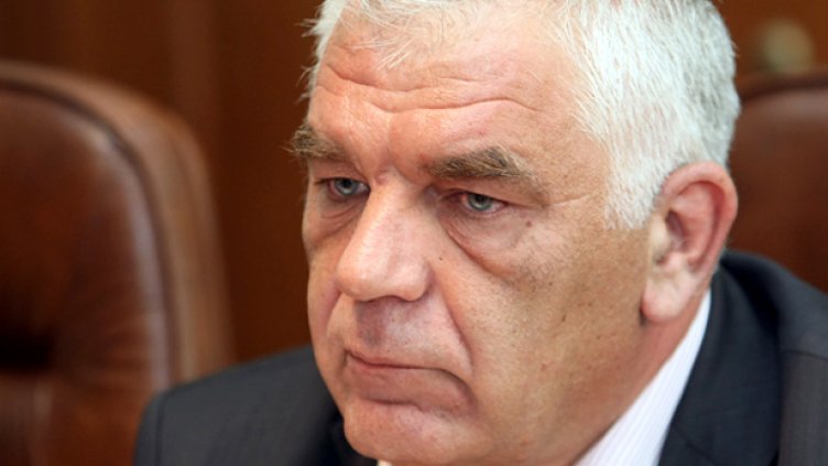 "Дупката" в Агенция "Митници" е 617 млн. лв., обяви Ваньо Танов