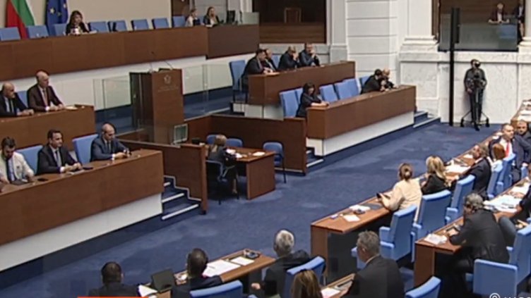 И третият вот срещу кабинета "Желязков" не мина