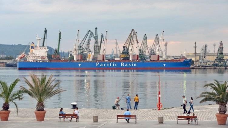 30 млади архитекти в Международен пленер за социализация на Пристанище „Варна – Изток“