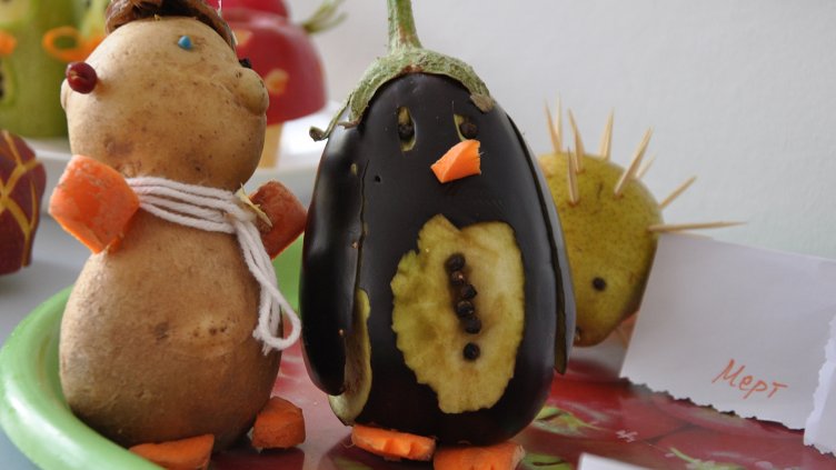 Зеленчуци и плодове оживяват в ДГ „Теменужка”