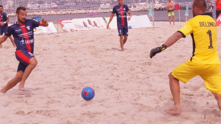 Четири отбора от Варна ще участват в новото държавно по плажен футбол