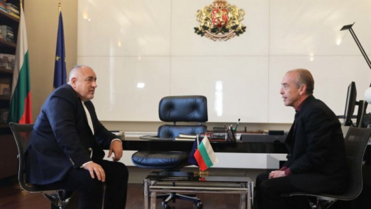 Доц. Мангъров: Повторно заразяване с COVID-19 е невъзможно