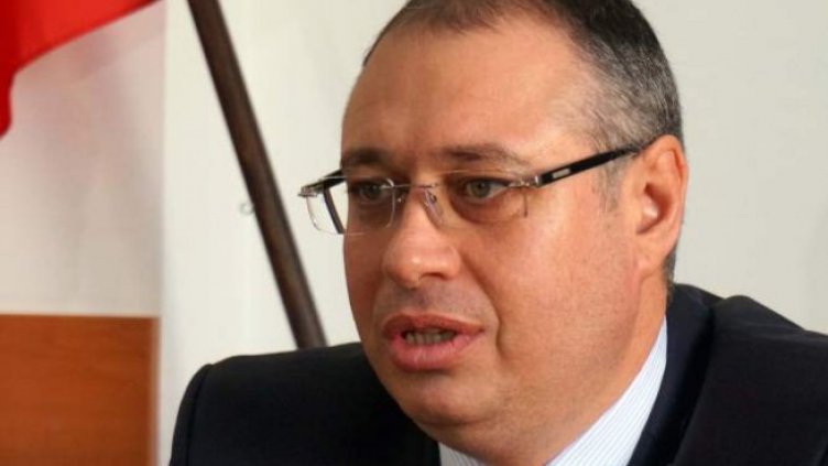 Иван Великов