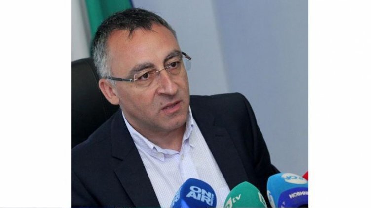 МОН обмисля подкрепа да даровити деца