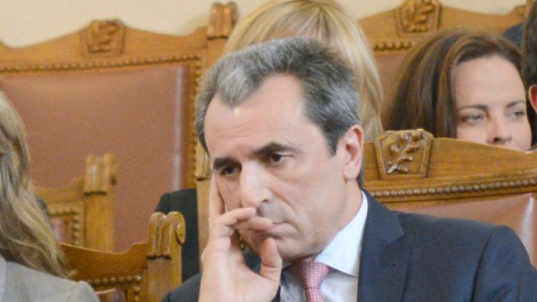 Орешарски се похвали &ndash; усвоявал бързо европари