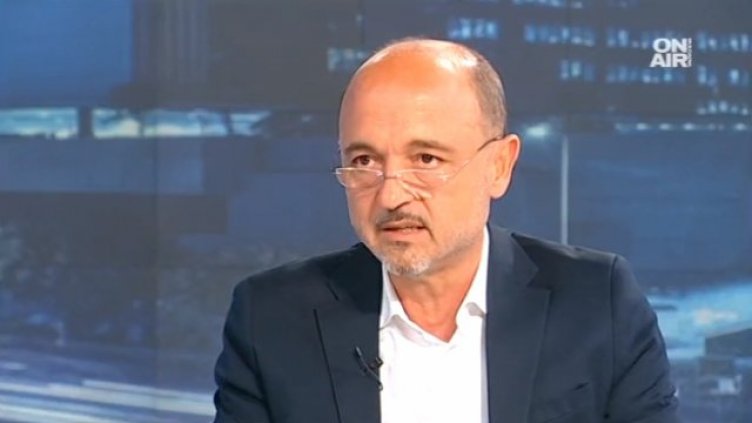 Меджидиев: Първият медицински хеликоптер каца на 15 декември