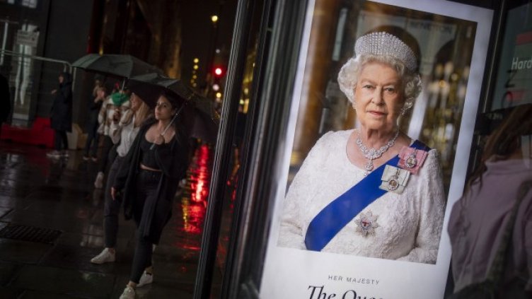 Погребват Елизабет II с грандиозна церемония в понеделник