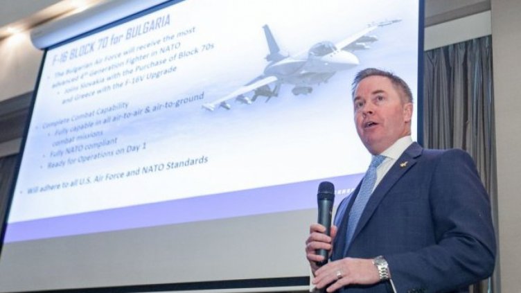 Джеймс Робинсън, директор на програмата F-16 в Lockheed Martin. Снимка: Димитър Кьосмералиев, Investor Media Group