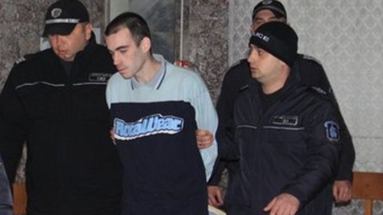 30 г. затвор за жестокия убиец Папурката