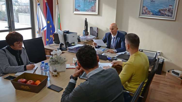 Новата общинска управа във Варна поема насериозно уличната регулация във вилните зони 