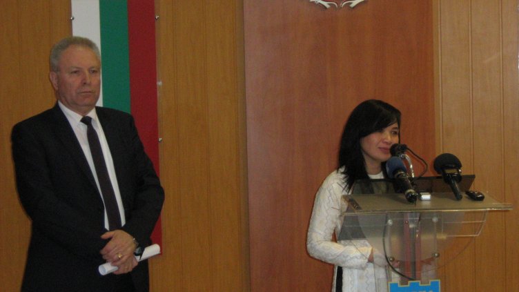 И виетнамци може да стартират в регатата “Тол Шипс”