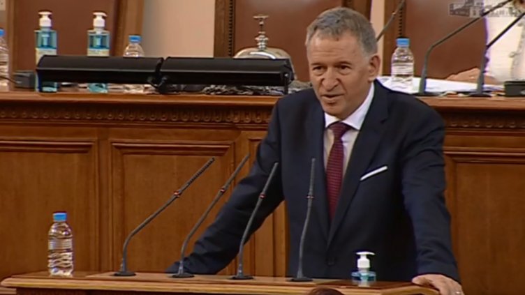 Кацаров ще дава награди на ваксинираните (ВИДЕО)