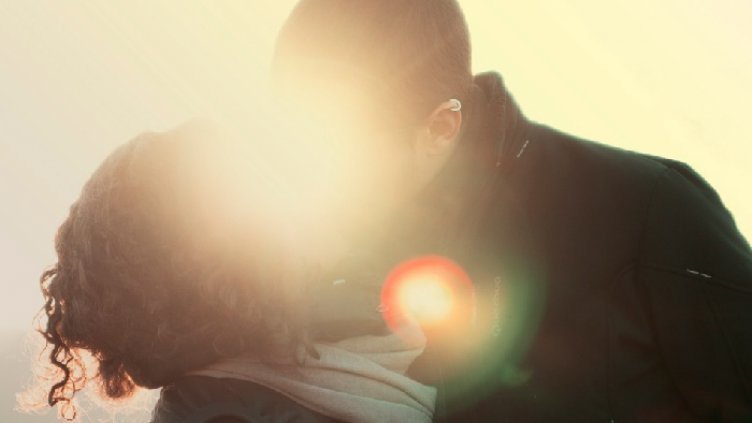 Как сериозната връзка променя начина ви на живот