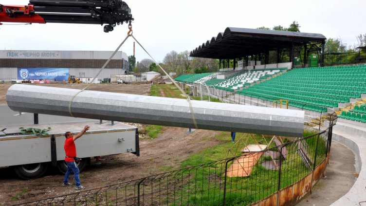 Стадион „Тича“ ще бъде готов за новото първенство