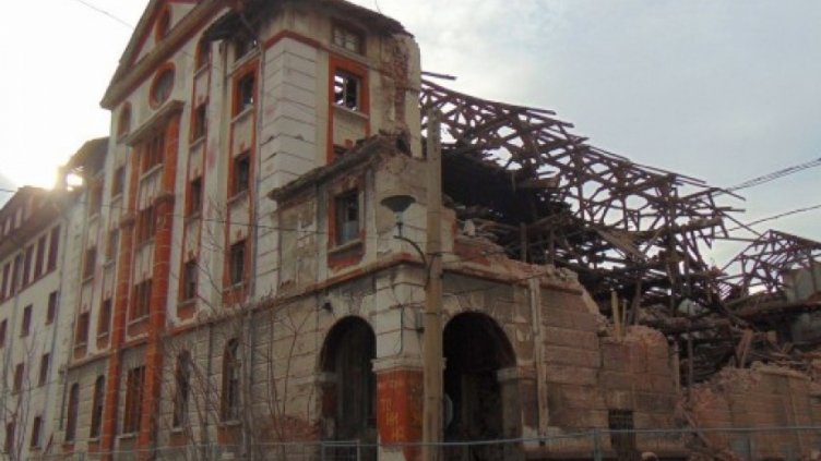 15 млн. кат от клошаря, обвинен в палежа на Тютюневия град  