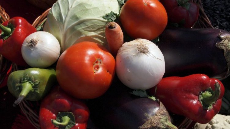 Падат цените на едро на храните през лятото
