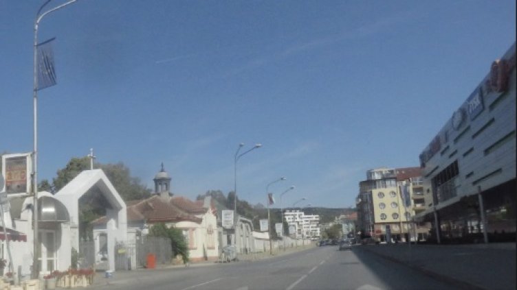 Промениха движението във Варна заради задушница