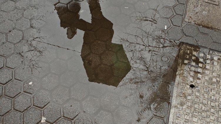 Дъждове на много места в страната днес