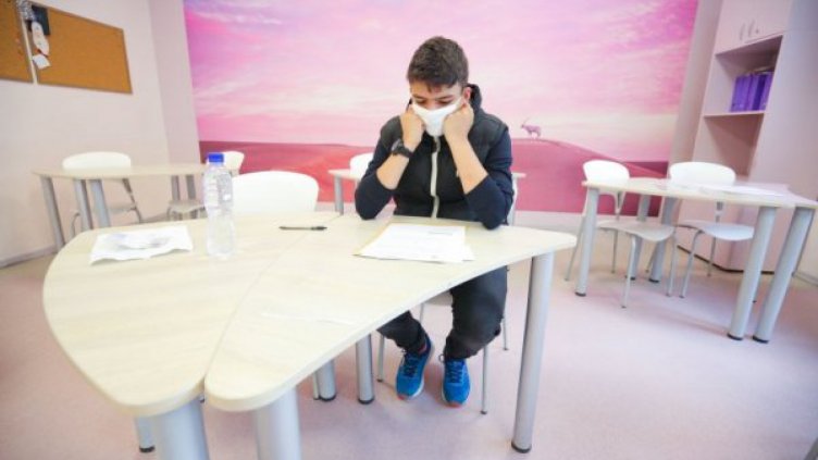 Седмокласниците писаха по "Задача с много неизвестни" на Братя Мормареви