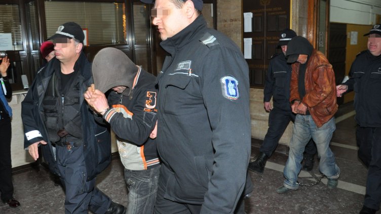 Арестуваните за убийството в „Чайка“ били и изнасилвачи