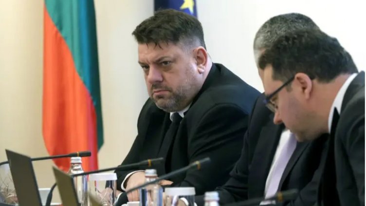 Зафиров: НОИ ще преразгледа възможностите за преизчисляване на пенсиите