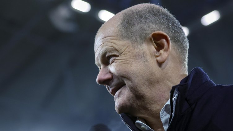 Олаф Шолц с остри критики към Тръмп